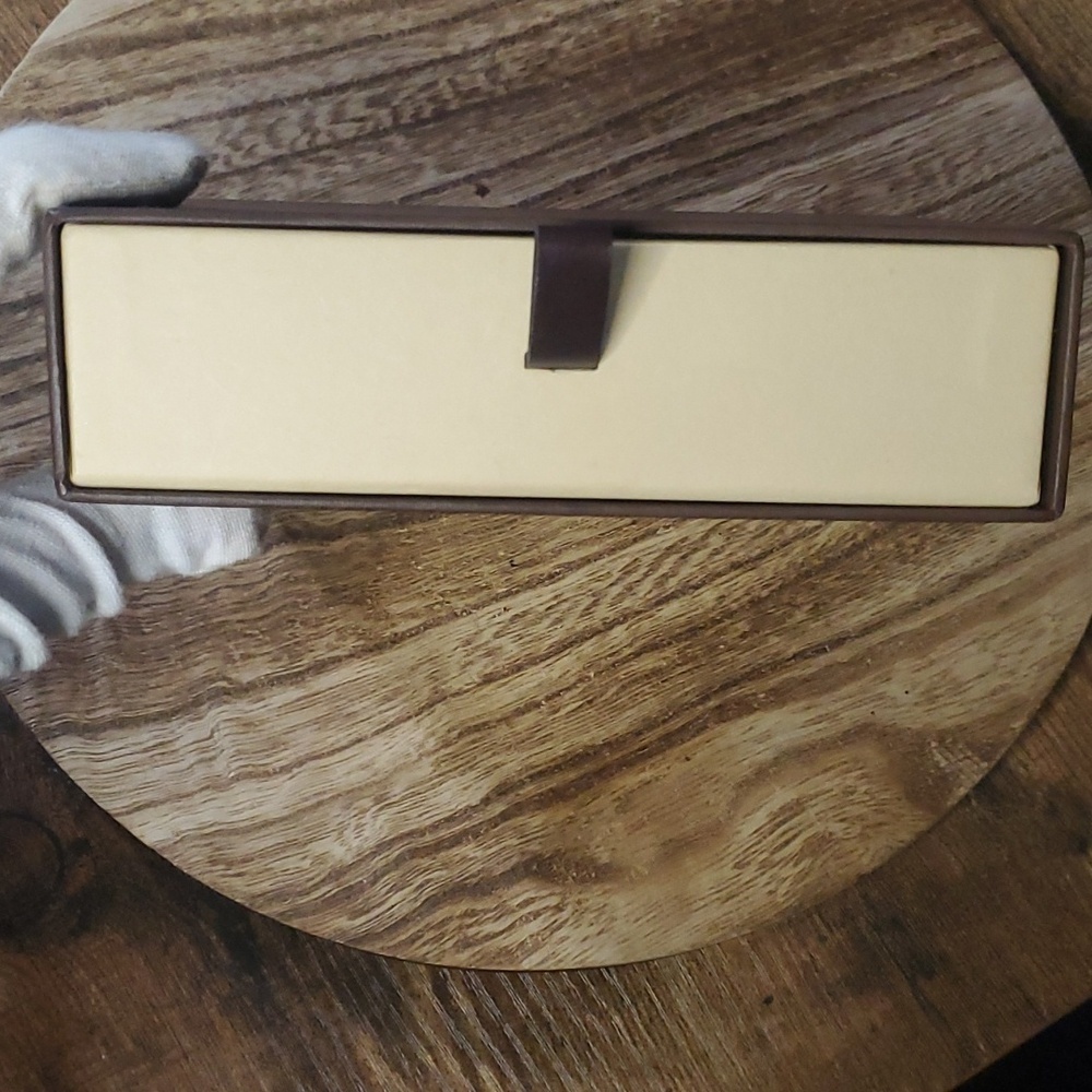 Louis Vuitton Accessory box - Picture 5 of 5